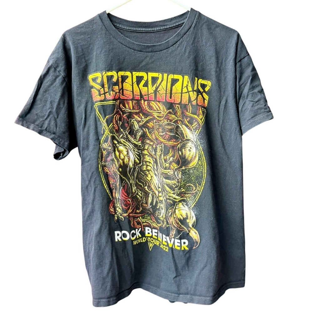 Scorpions T-Shirt Men Large Graphic Band Tee Black Rock Believer World Tour 2022